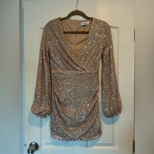 Elegant Gold Sequin Long Sleeve Minidress